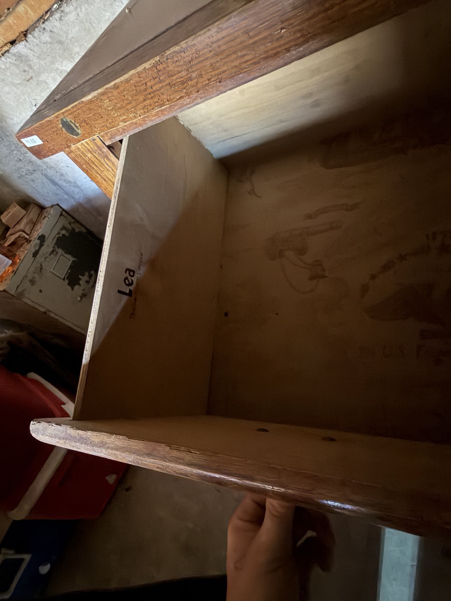 Main image 3