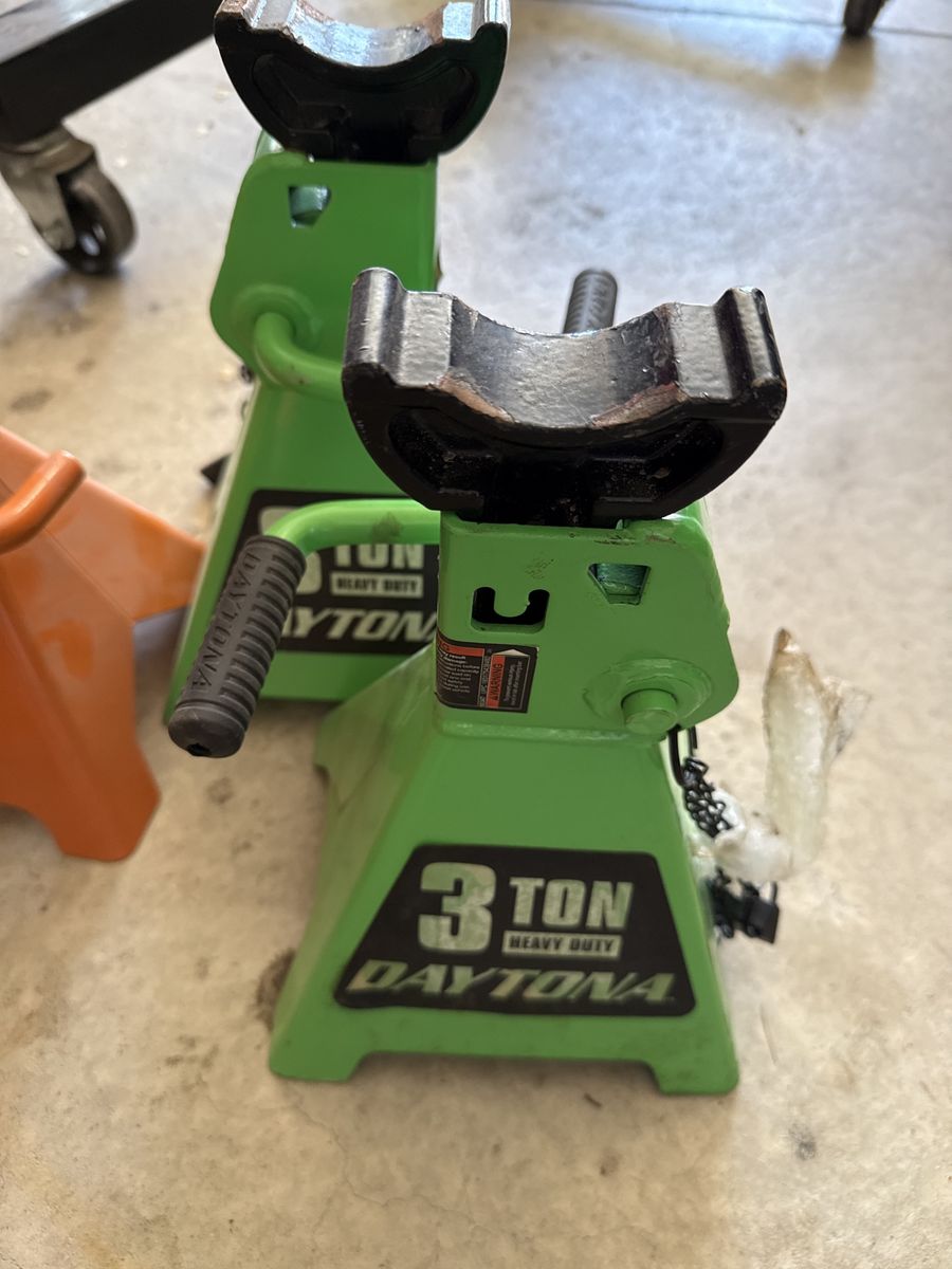 3 Ton Heavy Duty Jack Stands