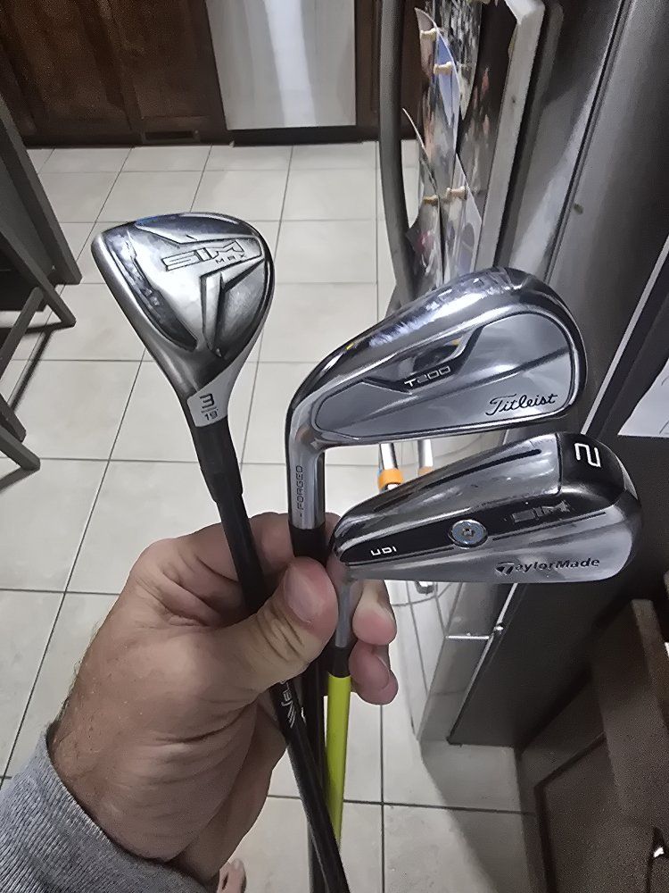 sim max 3 rescue Ventus 9x hb velcore shaft and titelist t200 3i 2023