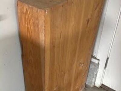 Wood Gluelam Beam Section 39.5" long x 22" tall x 6.5" wide
