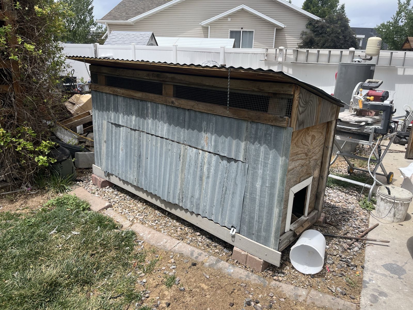 Chicken coop