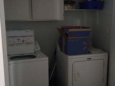 Day light 3 bedroom 1 bath basement apt. Sandy crescent area just east of Auto mall.