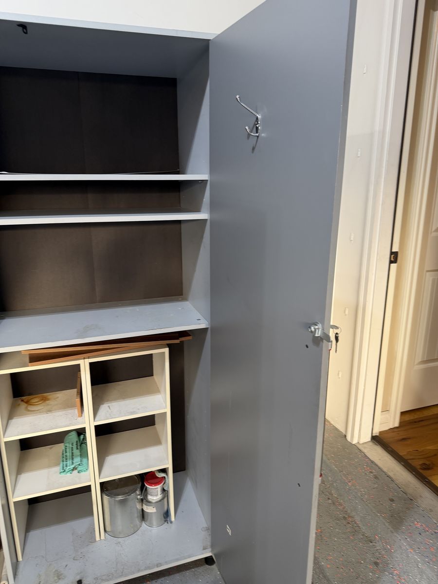Main image 5