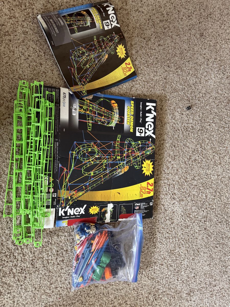 K'NEX Speed Demon Roller Coaster Building Set - complete Ages 9+