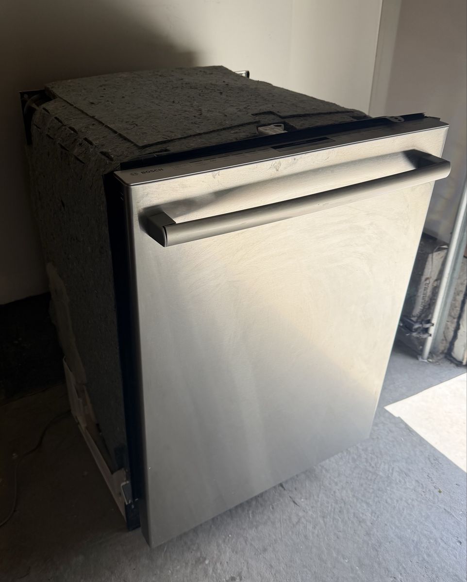 Bosch Dishwasher 800 DLX Series Stainless Steel