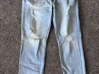 Like NEW! American Eagle Men's Athletic Airflex+ Denim Jeans- Size 33/30