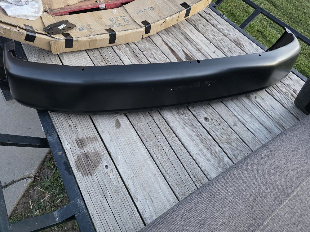 Main image 3