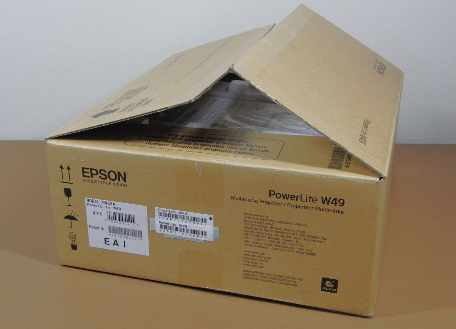 Epson Powerlite W49 3800 Lumens Projector ~ NEW