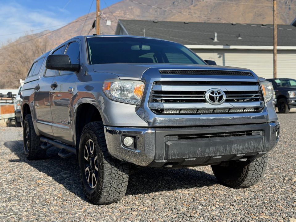 2016 Toyota Tundra SR5