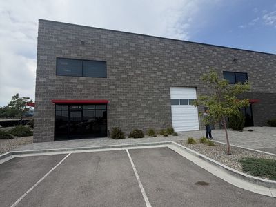 Office / Wearhouse for Rent