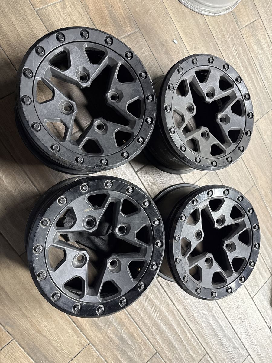 Set of 4 Ecopark 14x7 wheels, 4-lug, beadlock style.