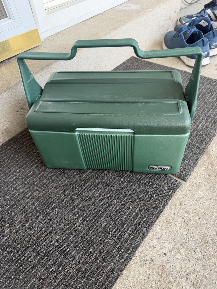 Vintage Aladdin Stanley Green Plastic Cooler 12/88 Made in USA