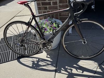 Cannondale SuperSix EVO Carbon Road Bike