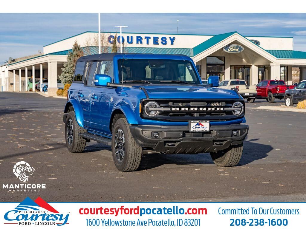 2024 Ford Bronco Outer Banks