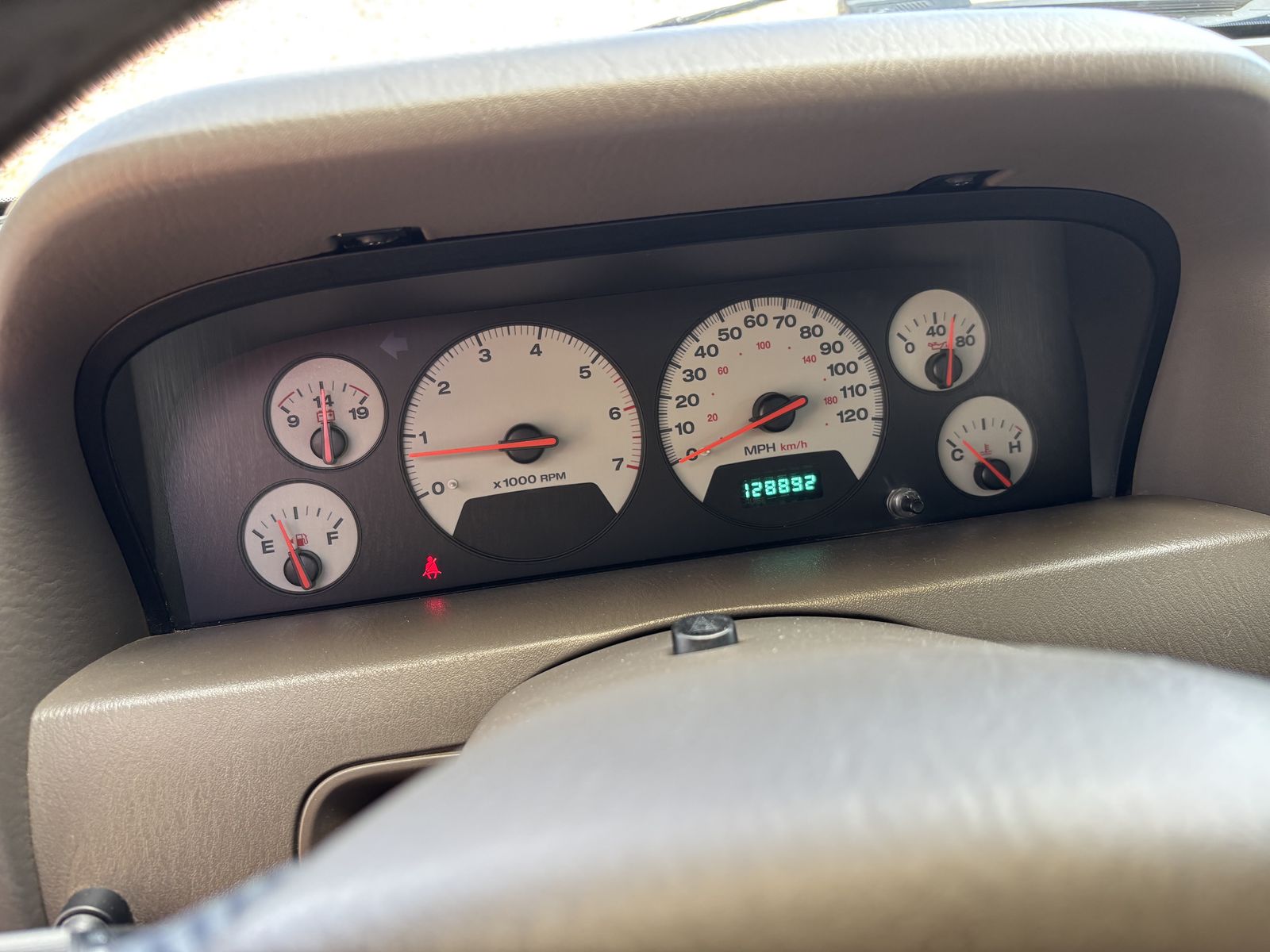 Main image 10