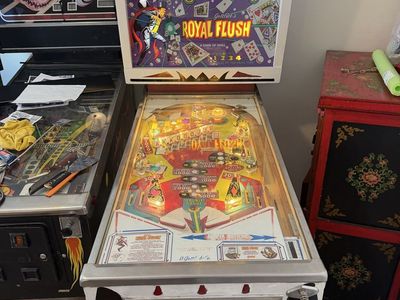 Gottlieb's Royal Flush Vintage Pinball Machine - Classic Card-Themed Arcade Game