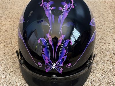 Women Harley Davidson gear. Helmet Jacket gloves shoes chaps rain gear