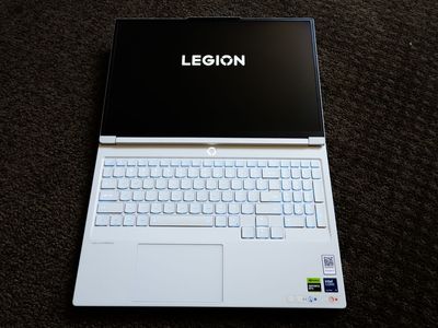 Lenovo Legion 7i 16" OLED Ultra 9 275HX RTX 5070 32GB
