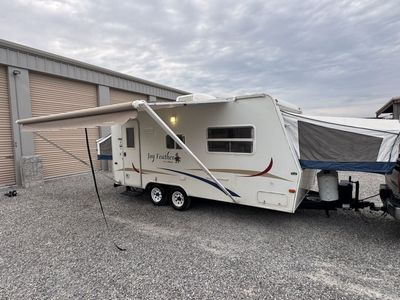 Mint 2007 Jayco Jayflight 19H Ultralite Hybrid