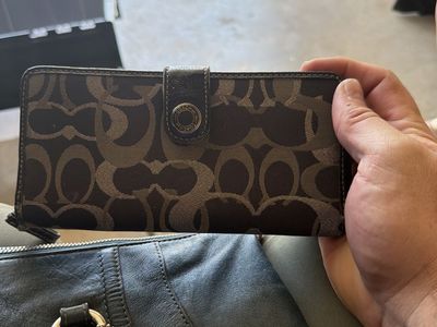 Coach Signature C Coated Canvas & Leather Snap Wallet - Brown/Black