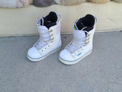 Forum Constant Snowboard Boots Mens - Size 6