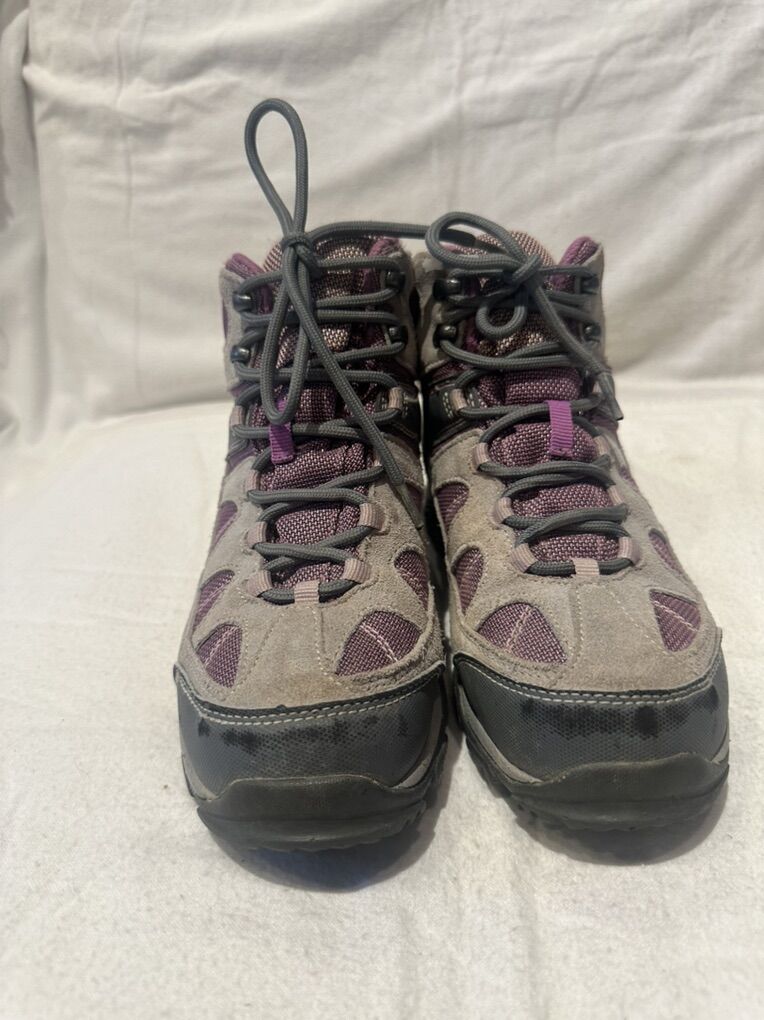 Hi-Tec Youth Size 3 Gray/Purple Wtrprf Hiiing Boot