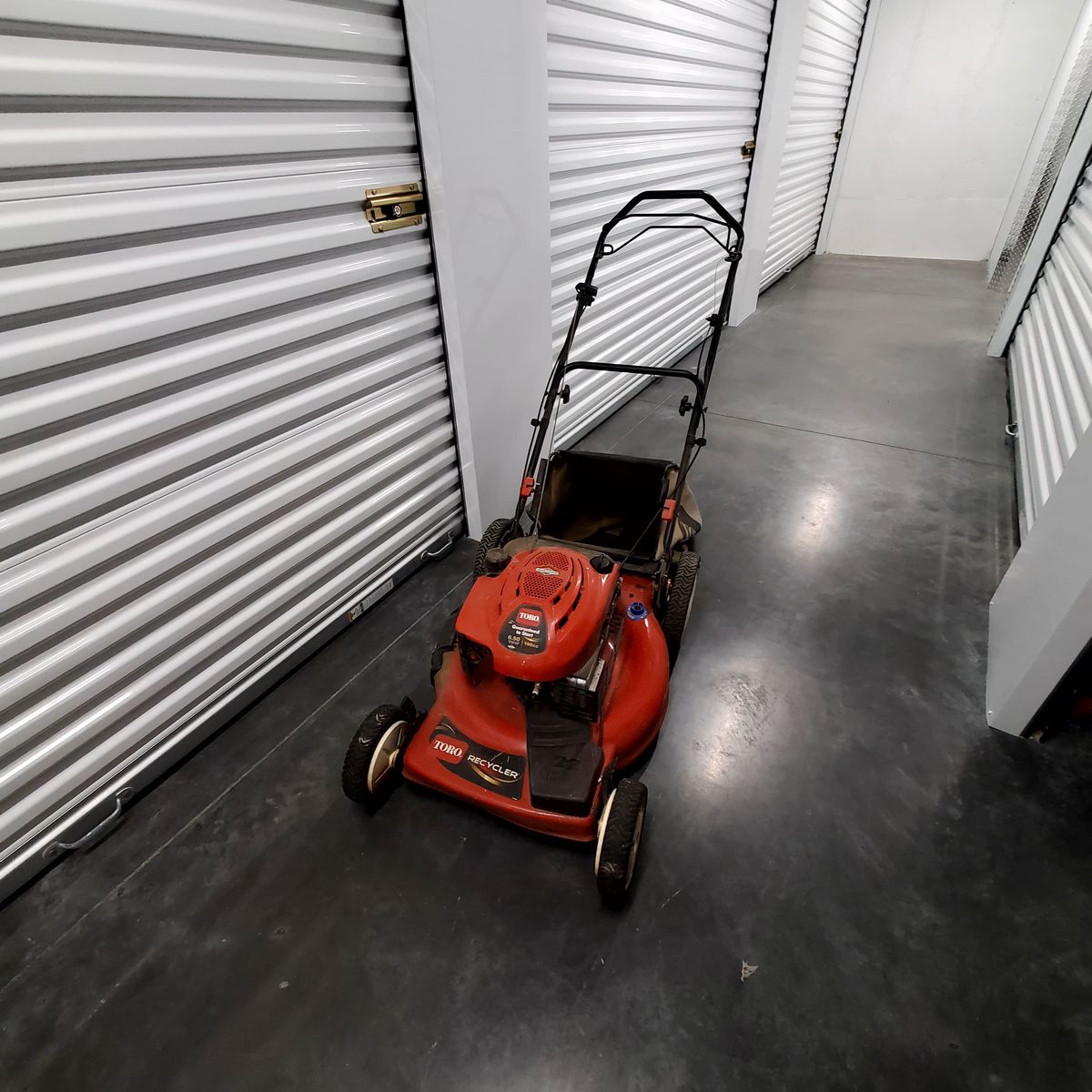 Toro 190cc lawn mower