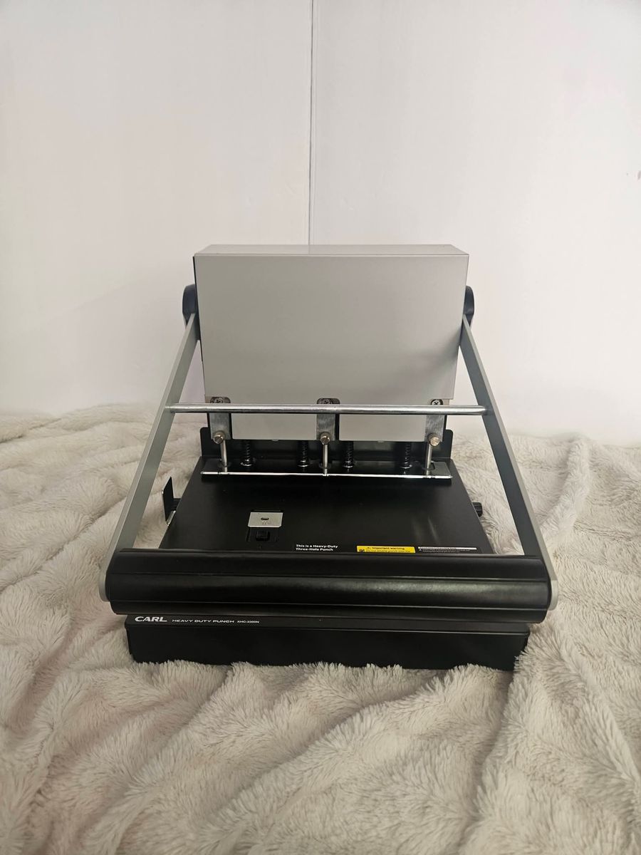Hole punch 300 page
