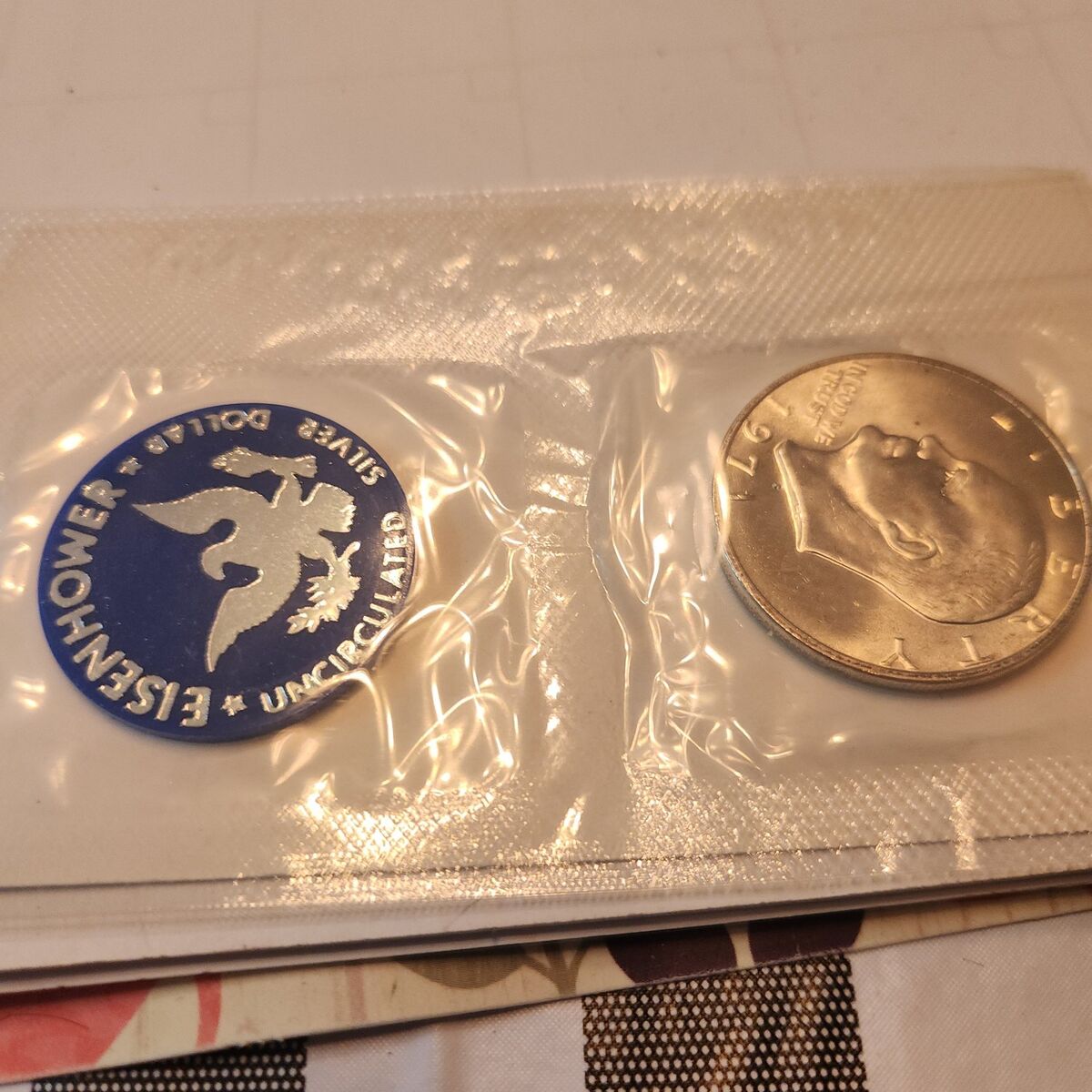 1971 Eisenhower silver. dollar