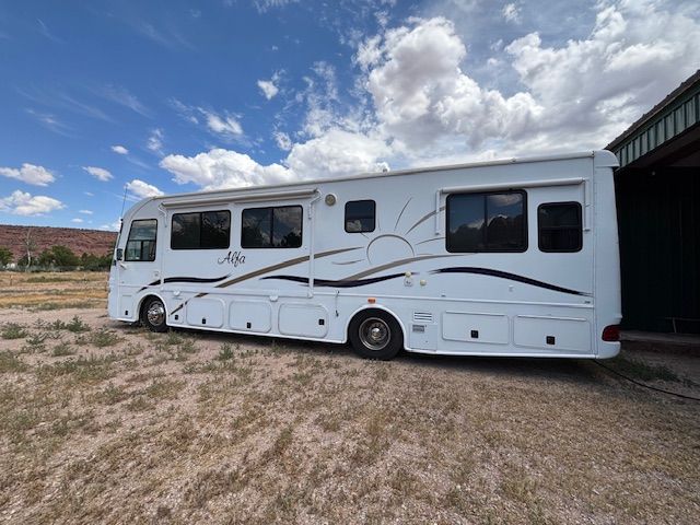 Alfa See Ya! Class A Motorhome - Spacious RV for Travel & Living