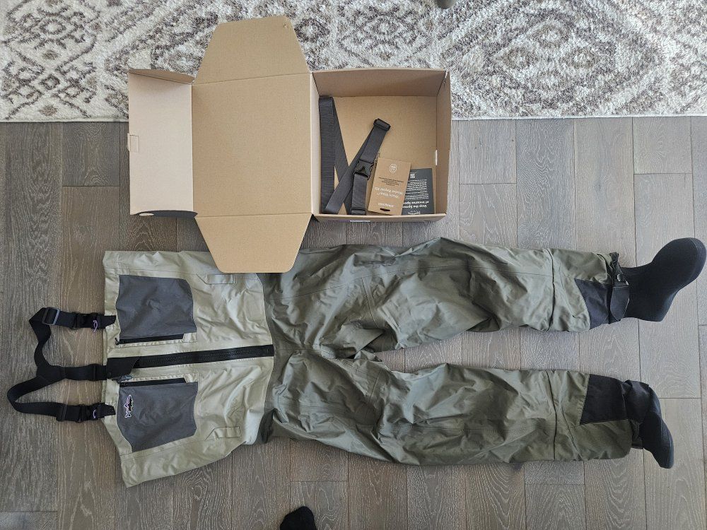 Patagonia waders unworn, brand new