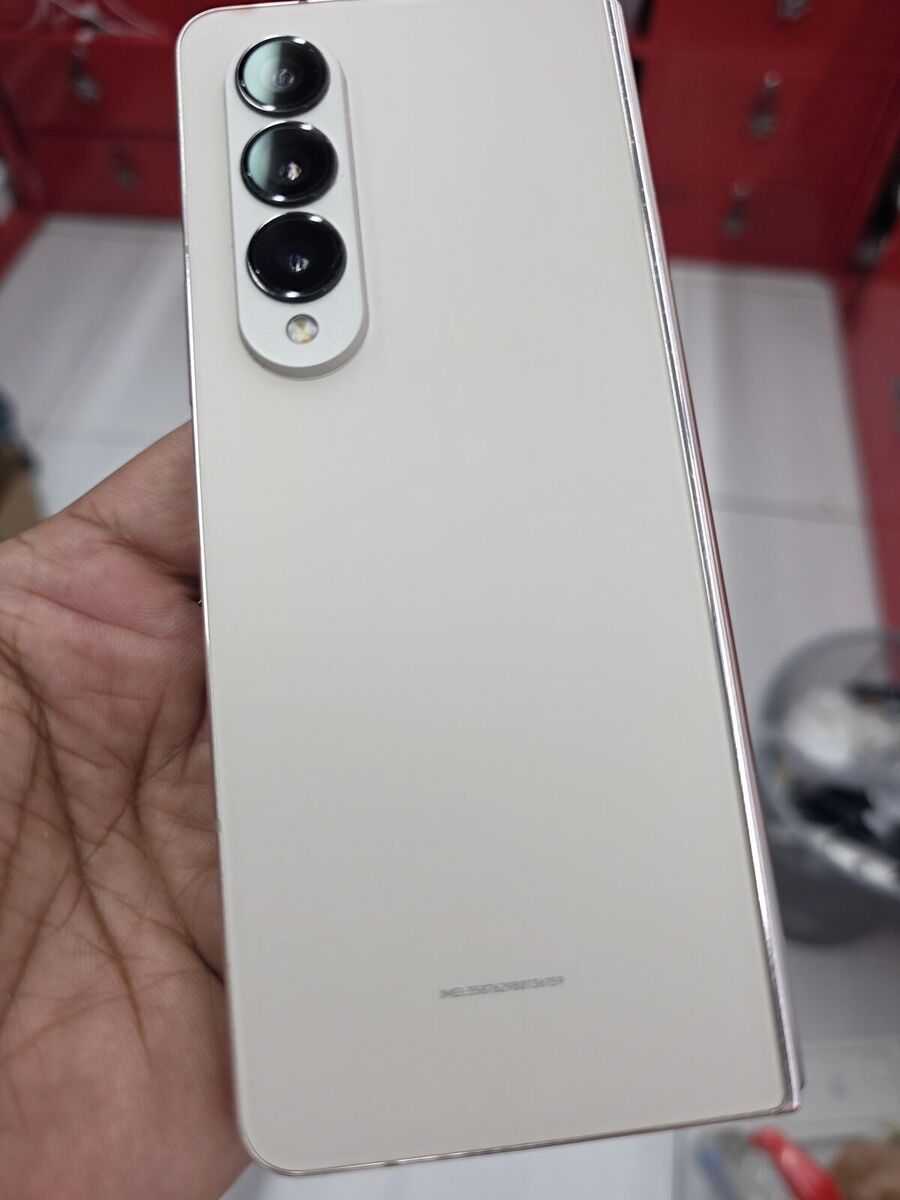 Samsung galaxy Fold 4 512GB Unlocked. Read description