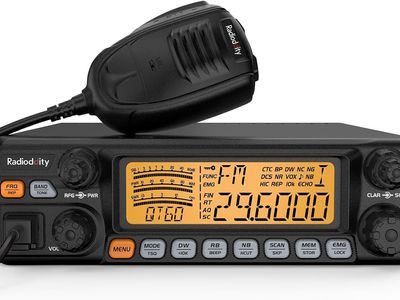 QT60 Pro 10 meter, transceiver 60 watts- SSB, FM, Am, CW . Will include data interface cable and CW interface cable