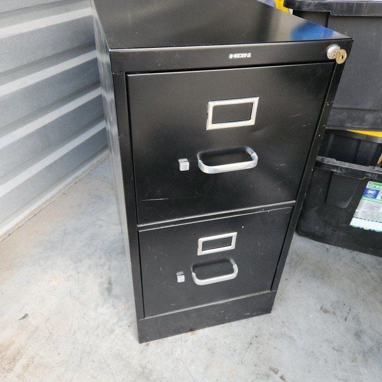 Filing Cabinet HON lockable 2 drawer