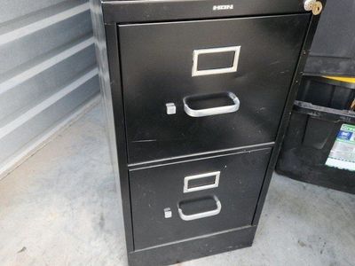 Filing Cabinet HON lockable 2 drawer