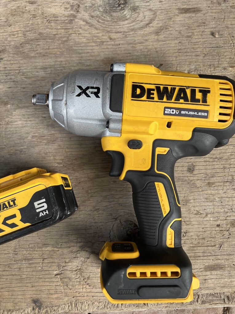 Dewalt Xr Impact WRENCH 1/2