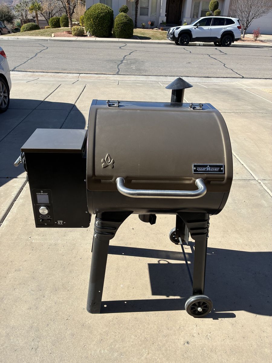 Camp Chef smoker/grill