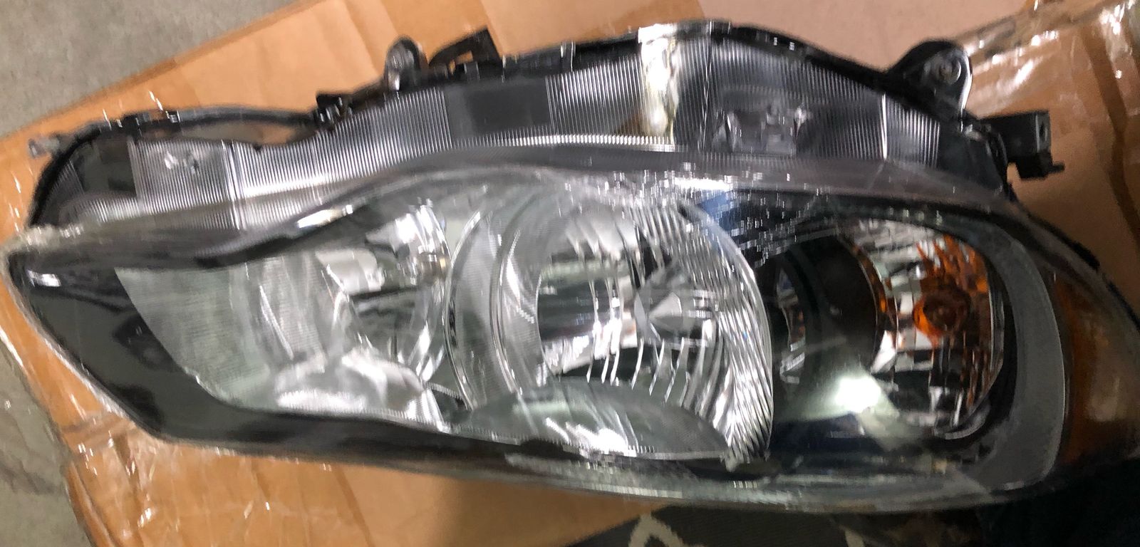 Head Light 320-1123R fits Right side 2014 Subaru Crosstrek, 2014-2016 Subaru Impreza
