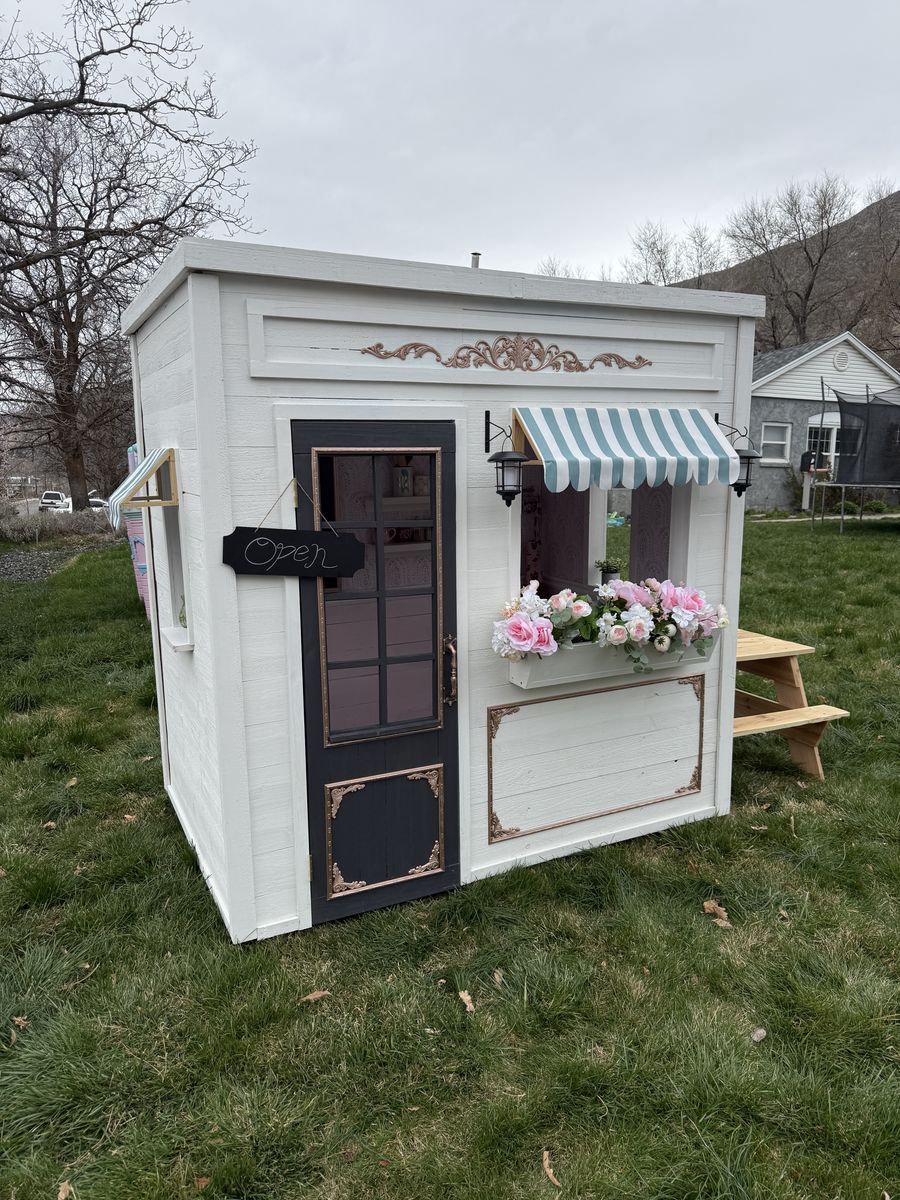 French Cafe Playhouse