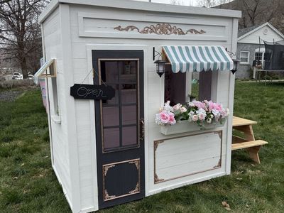 French Cafe Playhouse