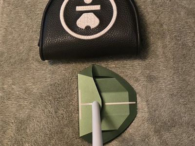 Lab OZ.1i putter