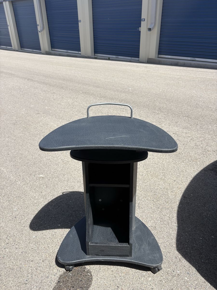 Mobile Podium Lectern Presentation Cart w/ Wheels & Storage - Gray/Black