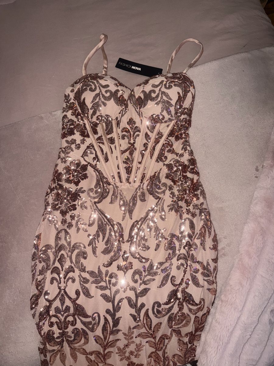 Fashion Nova Rose Gold Sequin Embellished Corset Maxi Dress Size Small