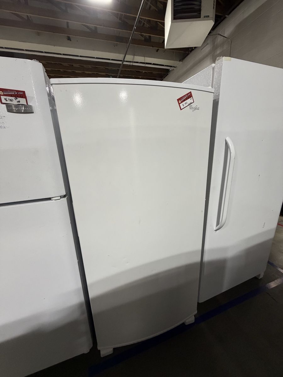 AMAZING DEALS! GOOD WHIRLPOOL UPRIGHT FREEZER