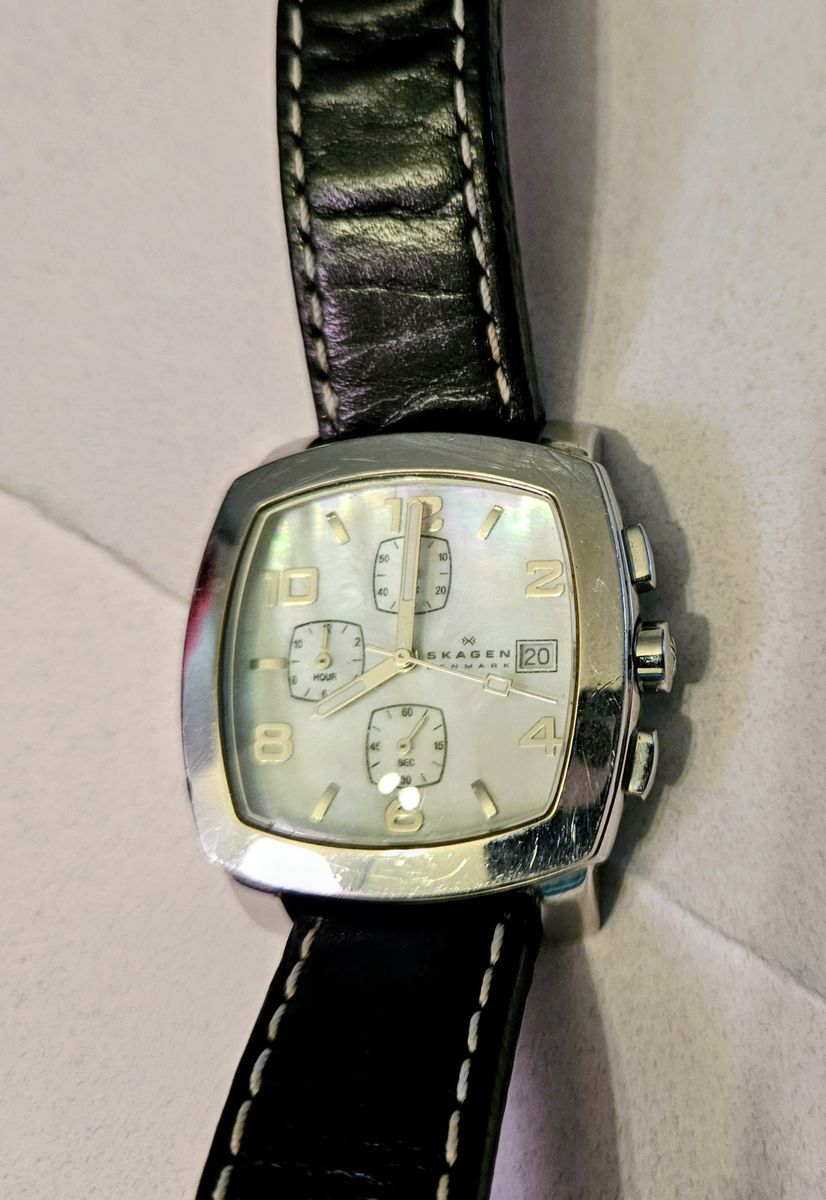 Skagen Stainless Chronograph Watch w/Date & Mother of Pearl Dial $99 OBO