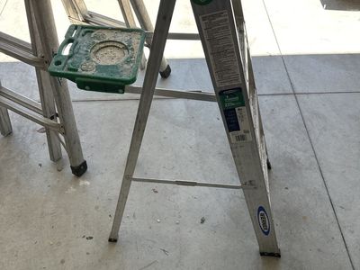 4' aluminum Step ladder