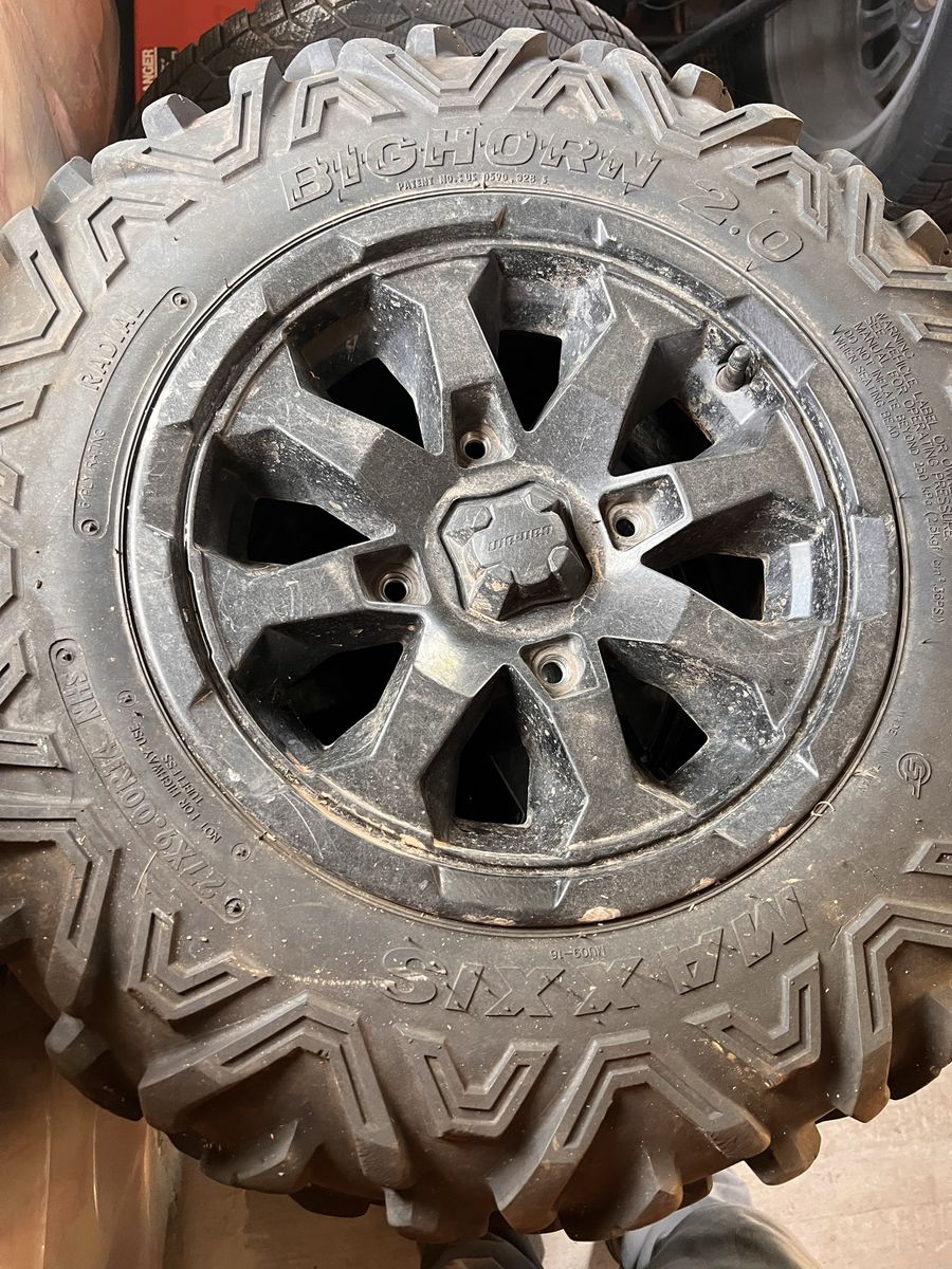Maxxis Bighorn 2.0 ATV UTV Tires 27x9.00R14 on Can-Am Wheels