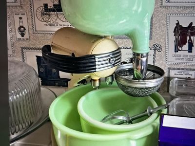 Mint Condition Green Jadite Juicer for the Mixmaster Mixer