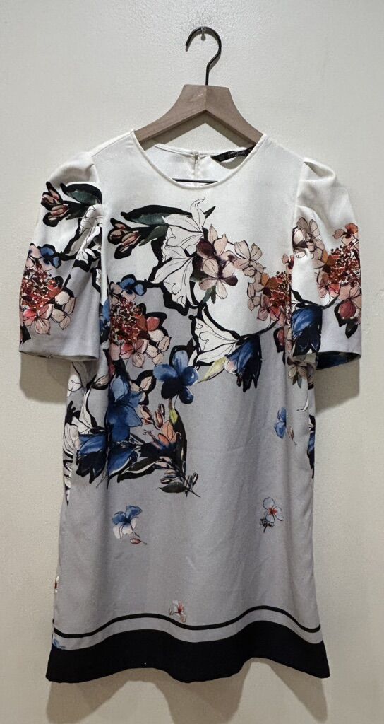 Zara Basic Short Sleeved Floral White & Grey Dress