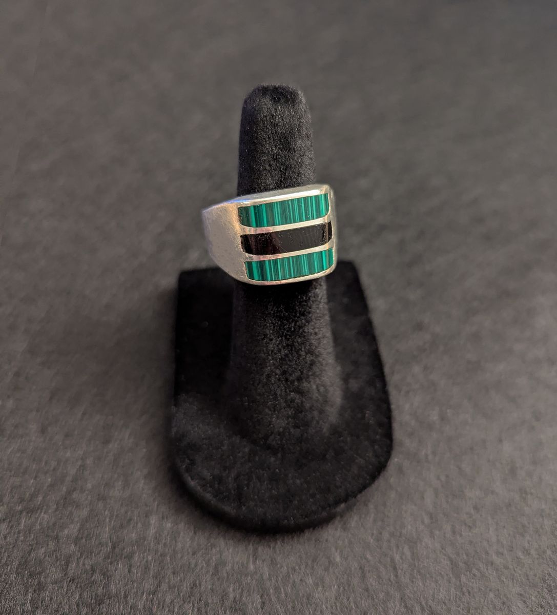 .925 sterling silver ring malachite and onyx (size 10)